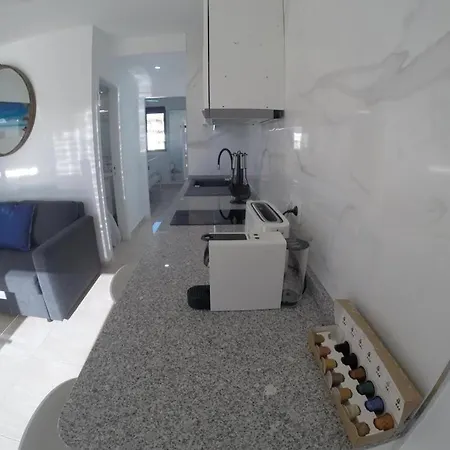 Cozy With Pool View Appartement