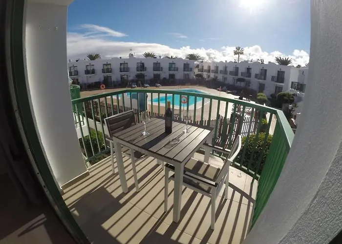 Cozy With Pool View Corralejo